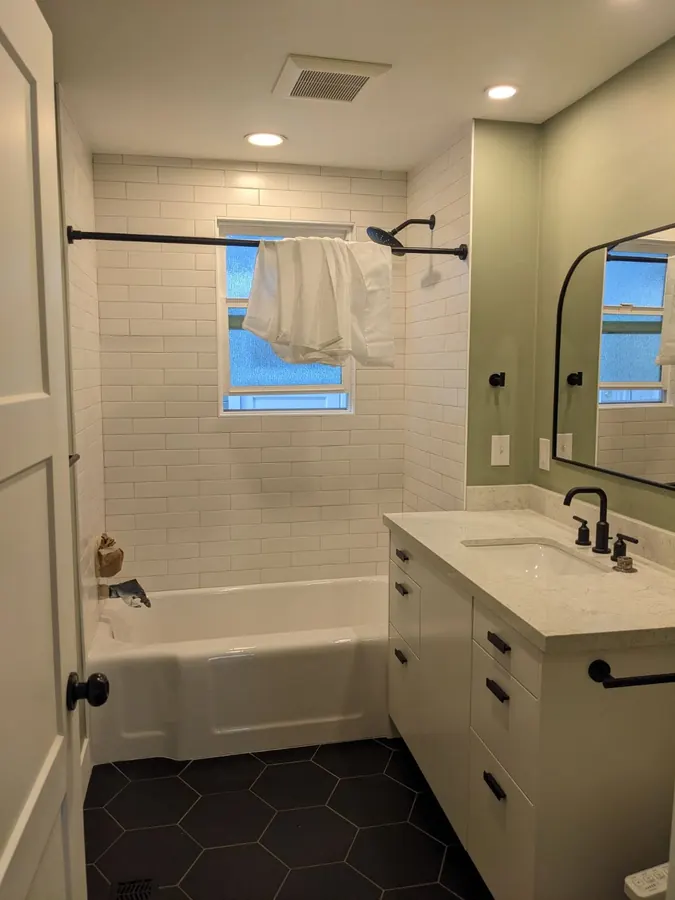 Bathroom remodel by Designs to Reality SLC in the Salt Lake City area